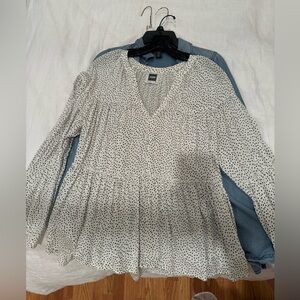 Maternity shirts size S from Nordstrom